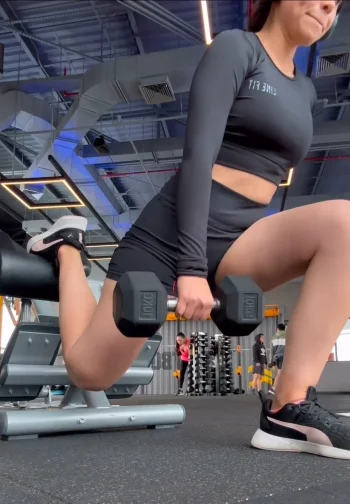 Screenshot_20260222_092823_Video Player.webp