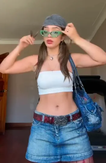 Screenshot_20260227_235902_Video Player.webp