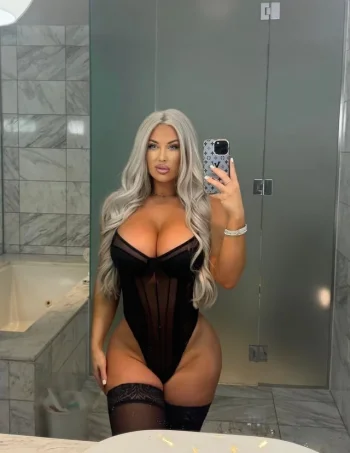 more-of-maga-queen-laci-kay-somers-v0-bl6o47nlomdf1.webp