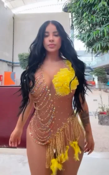 Screenshot_20260305_225620_Video Player.webp