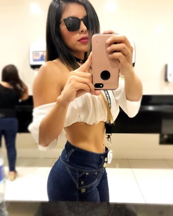 paolatracey - Bgb8GCbDCLF.jpg