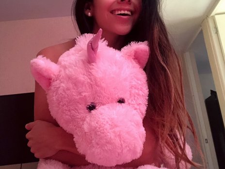 paolatracey - BmguCZ5BZxq_Bmgt_wll_Xu.jpg