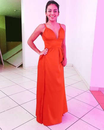 paolatracey - BmJsg0BB-RV.jpg