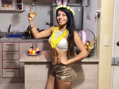 paolatracey - BsHWIfTFYO1_BsHWIbbl8fA.jpg