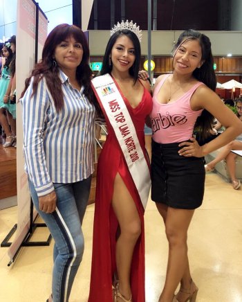 paolatracey - BsUhyILlvXU_BsUhyDwlc7n.jpg