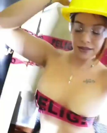 Screenshot_20190730-134010_Video Player.jpg