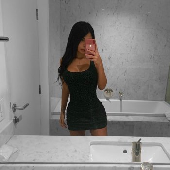 naidenfebrei - B0HrsrTAs6-.jpg