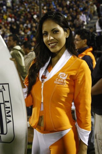 Cable Mágico_02.jpg Cable Mágico_02.jpg