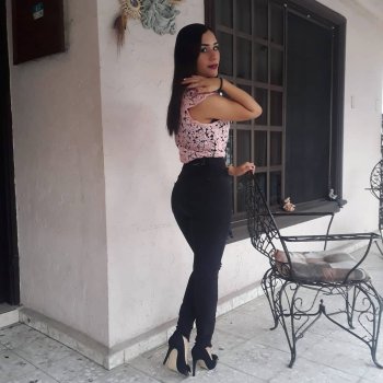 celeste.sanchez95 - B0RlU_wBk2u.jpg