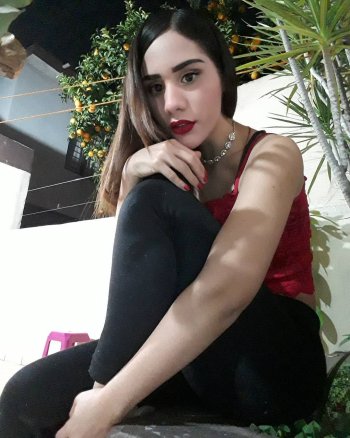 celeste.sanchez95 - Br33mFmAeQm_Br33mAiAUry.jpg