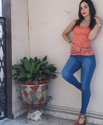 celeste.sanchez95 - Btldai5B_7b_BtldafbBNEY.jpg