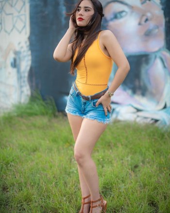 celeste.sanchez95 - BwCvXejBRcF_BwCvXZ4hK6C.jpg