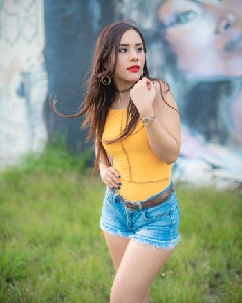 celeste.sanchez95 - BwCvXejBRcF_BwCvXZ4hWZb.jpg