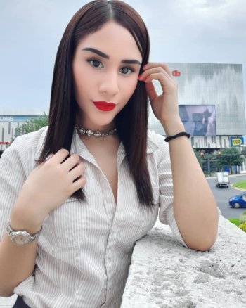 celeste.sanchez95 - BzghrDlBIoQ_Bzghq_uh4iy.jpg