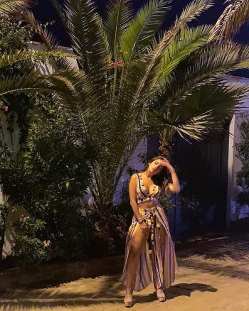 alechavez92 - BsE4c_olNaf.jpg