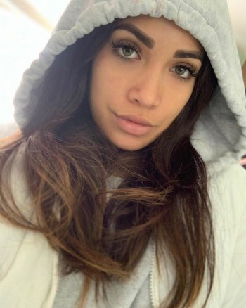 alechavez92 - BzYfDhIF9XR_BzYfDfAlbA7.jpg