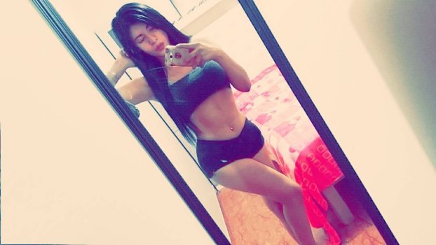 paola_apvel5 - Bcp8DQ8hEWW.jpg