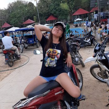 floritaconsuelo - B1CoDwInheG.jpg