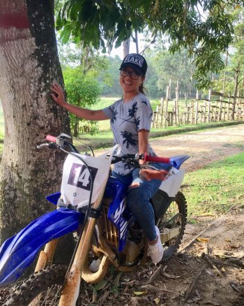 floritaconsuelo - Bu0iEsElzRX.jpg