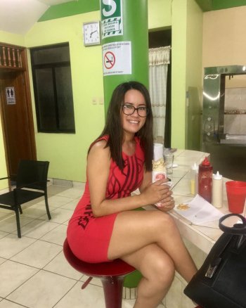 floritaconsuelo - BxixGYDnb07.jpg