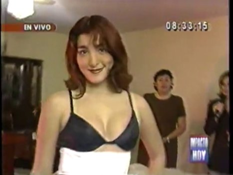 Danuska Zapata _ 18 años _ lenceria levantapompis [360p] on Vimeo - 00_01_43.03.jpg