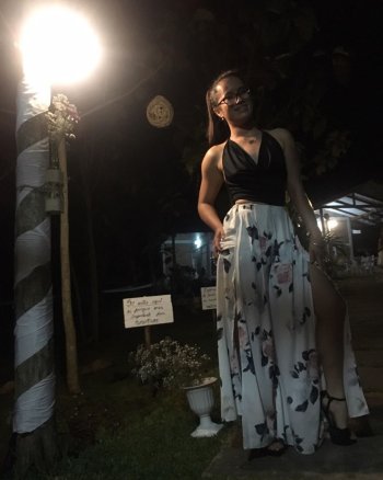 floritaconsuelo - Bz4UwGOHOkS.jpg