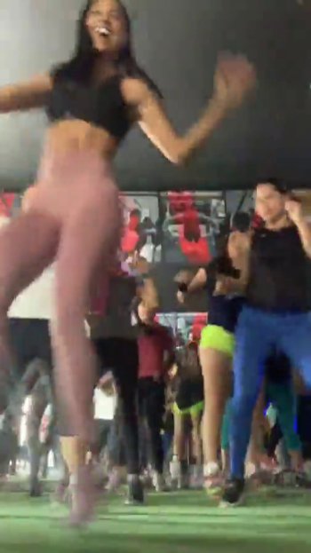 r_miranda28~1569691566~17890711087406435~1 - 00_00_57.82.jpg