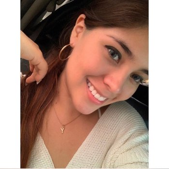 yahairazavala - B0z-038lKRz_B0z-01SlV7c.jpg