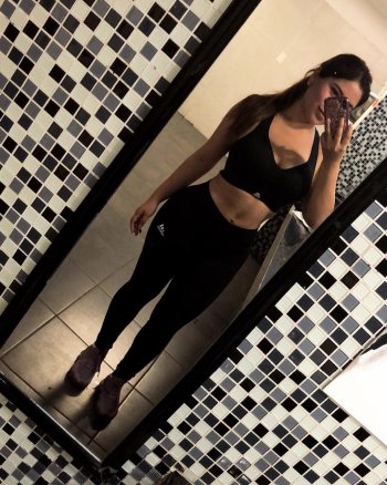 yahairazavala - BlT8GKPBp_R.jpg