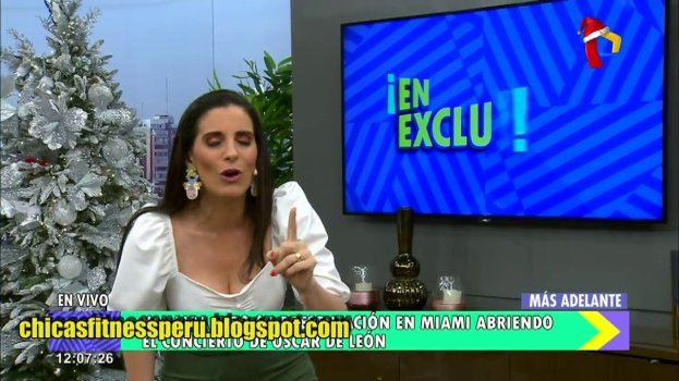 lauraborlinimatandoelgusano - 00_00_42.19.jpg