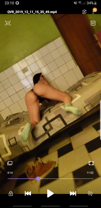 Screenshot_20191227-231019_Video Player.jpg