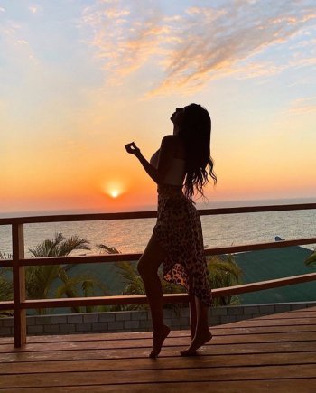 naidenfebrei - B0ybDJtgZUH.jpg