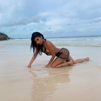 naidenfebrei - B5q4uMmACFh.jpg