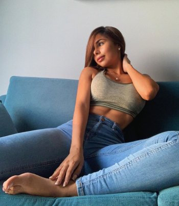 naidenfebrei - B8cdhASAYet.jpg