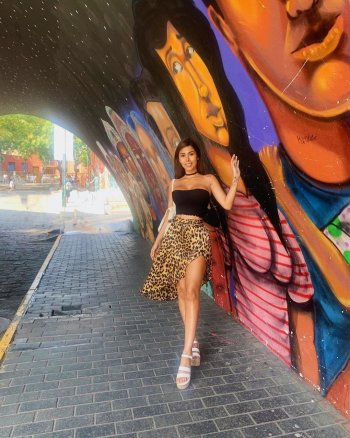 naidenfebrei - B8Y0_AKArJx_B8Y0-9RAsva.jpg