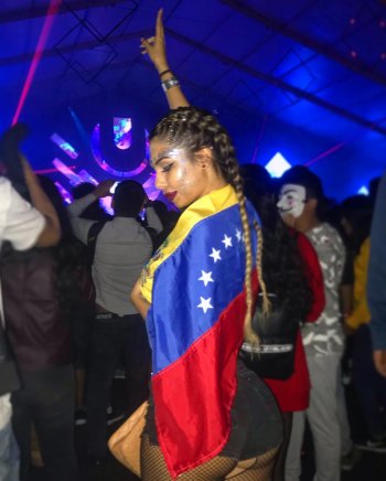 naidenfebrei - Bo-a2ing8bU_Bo-azrel5g-.jpg