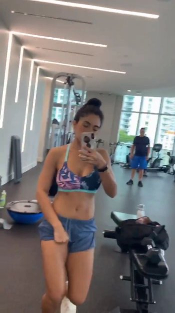 VideoCapture_20200310-212131.jpg VideoCapture_20200310-212131.jpg