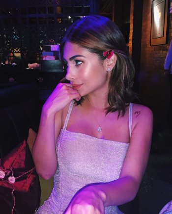 naidenfebrei - B68Xd8HAzm9_B68Xd6PgnJl.jpg