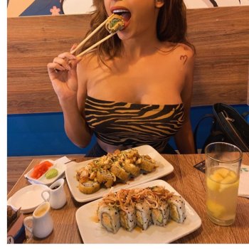 naidenfebrei - B8CADbTpYua_B8CADYGJGU-.jpg