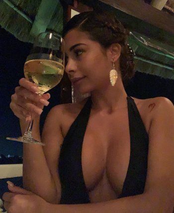 naidenfebrei - B7rw96EgsHa_B7rw93kg77F.jpg