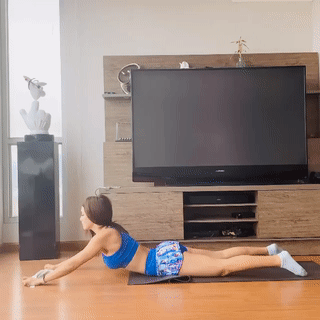 ezgif.com-video-to-gif (12).gif