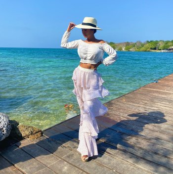 naidenfebrei - B94HFgTpVyn.jpg