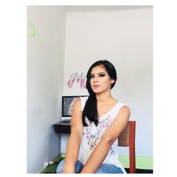 liz.andrade26 - Bbm_k7pB8P_.jpg