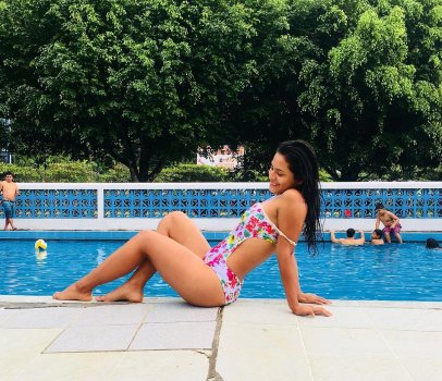 liz.andrade26 - Bljff6fgMob.jpg