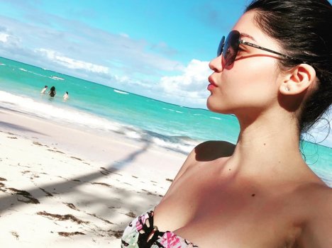 alyson_berdejoperu - B60wB5FFy6W_B60wB3BFt_c.jpg