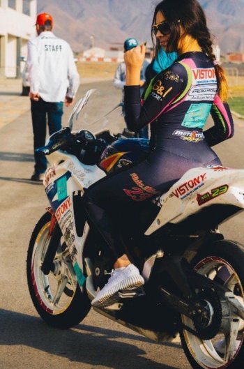 0062D083-6882-4577-85AA-ACF8BD8CD7E8.jpeg 0062D083-6882-4577-85AA-ACF8BD8CD7E8.jpeg