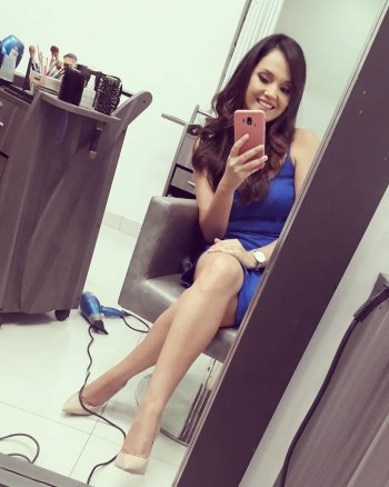 Perla Berríos on Instagram_ _Cuando la piraña se c_1(JPG).jpg