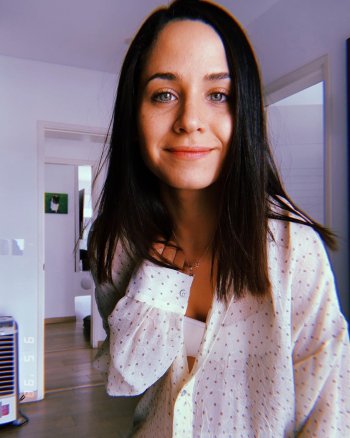 Sigrid Bazán on Instagram_ _Selfies de cuarentena✌_0(JPG).jpg