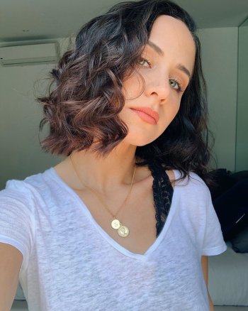 Sigrid Bazán on Instagram_ _Extraño mi cabello cor(JPG).jpg