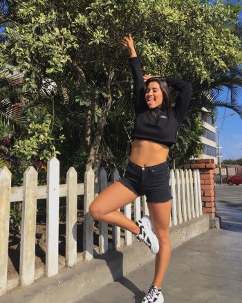 Romina Vignolo on Instagram_ _--Tranquilidad%0AEn tu_3(JPG).jpg